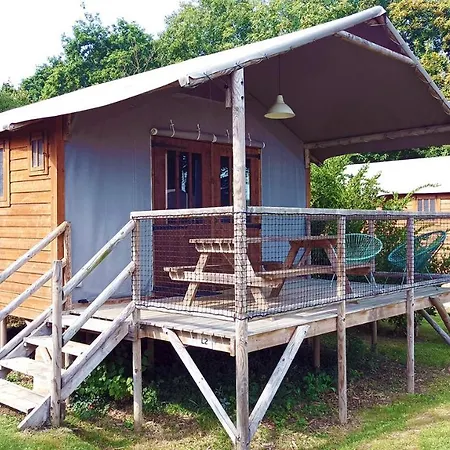 Glamping Terre & 4*