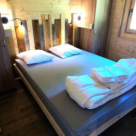 Glamping Terre & Kemping Étables